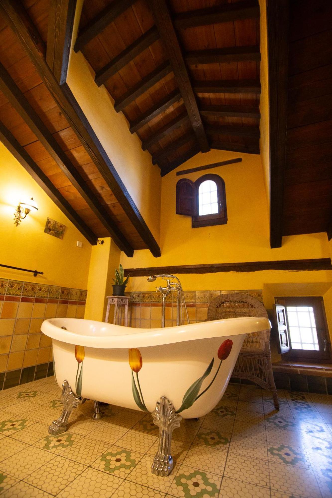 Cortijo Los Arbolitos, Casa Compartida Гуэхар-Сьерра Номер фото